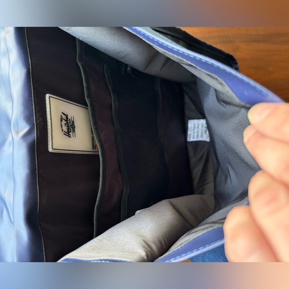 Herschel Deep Purple Backpack - new without tags - Picture 3 of 9